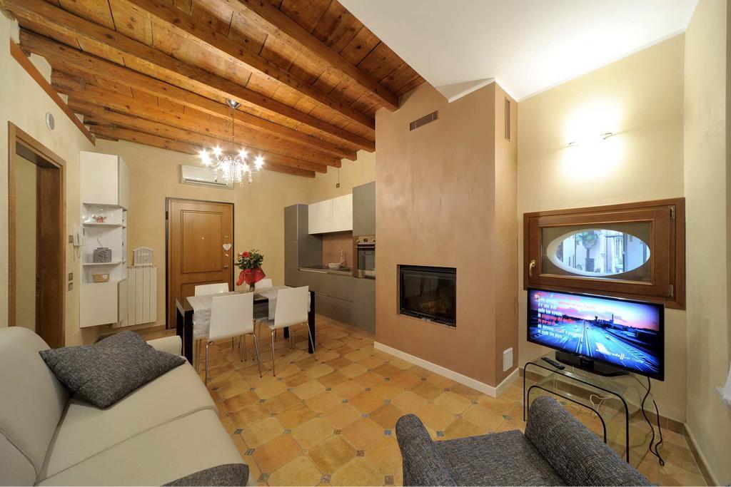 Antico Palazzo Signorile Apartment *